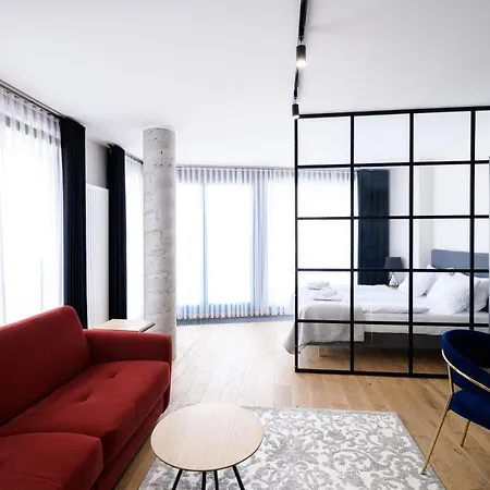 Inspire Miodova Aparthotel 4*