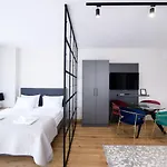 Inspire Miodova 4*