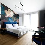Inspire Miodova Apartahotel 4*