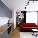 Inspire Miodova Apartahotel 4*