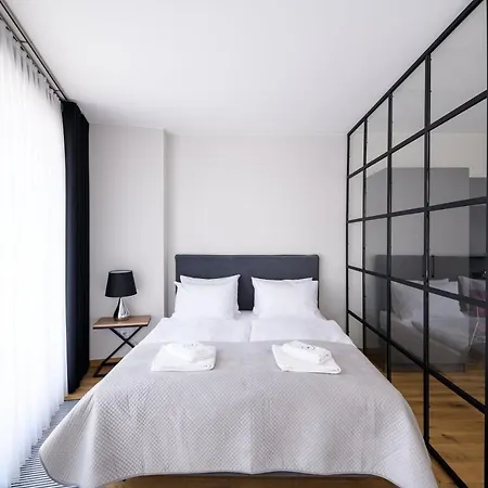 شقة فندقية Inspire Miodova 4*