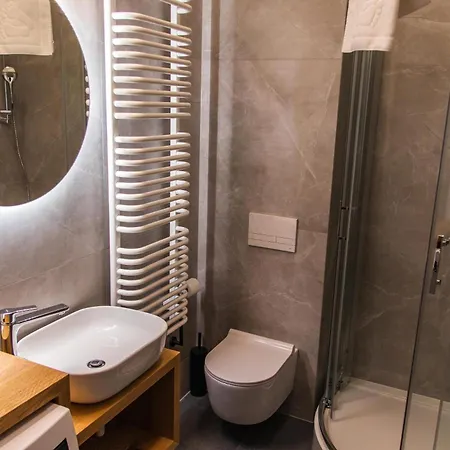 Apart Otel Inspire Miodova