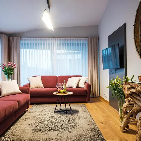 شقة فندقية Inspire Miodova 4*