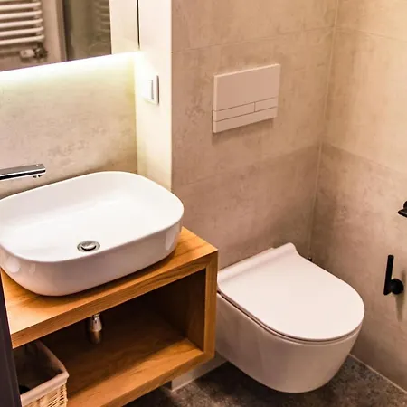 Inspire Miodova Апарт-отель 4*