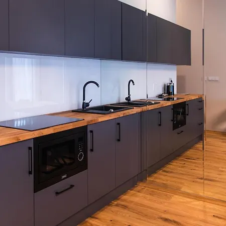 Inspire Miodova Апарт-отель 4*