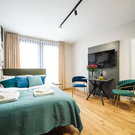 Inspire Miodova 4* Краков